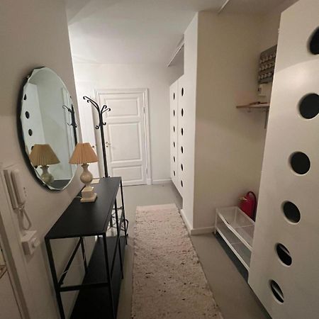 Home Inn Lng20 Stockholm Bagian luar foto