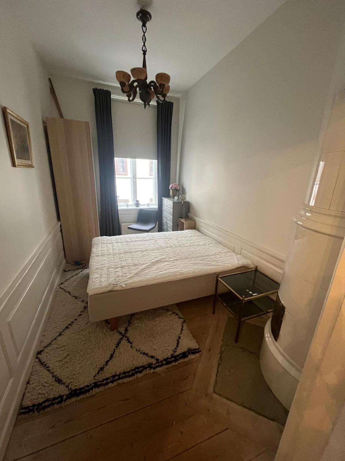 Home Inn Lng20 Stockholm Bagian luar foto